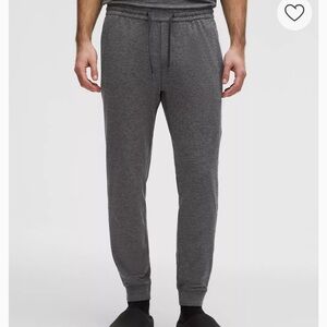 Lululemon Men’s Gray Jogger Pants size S